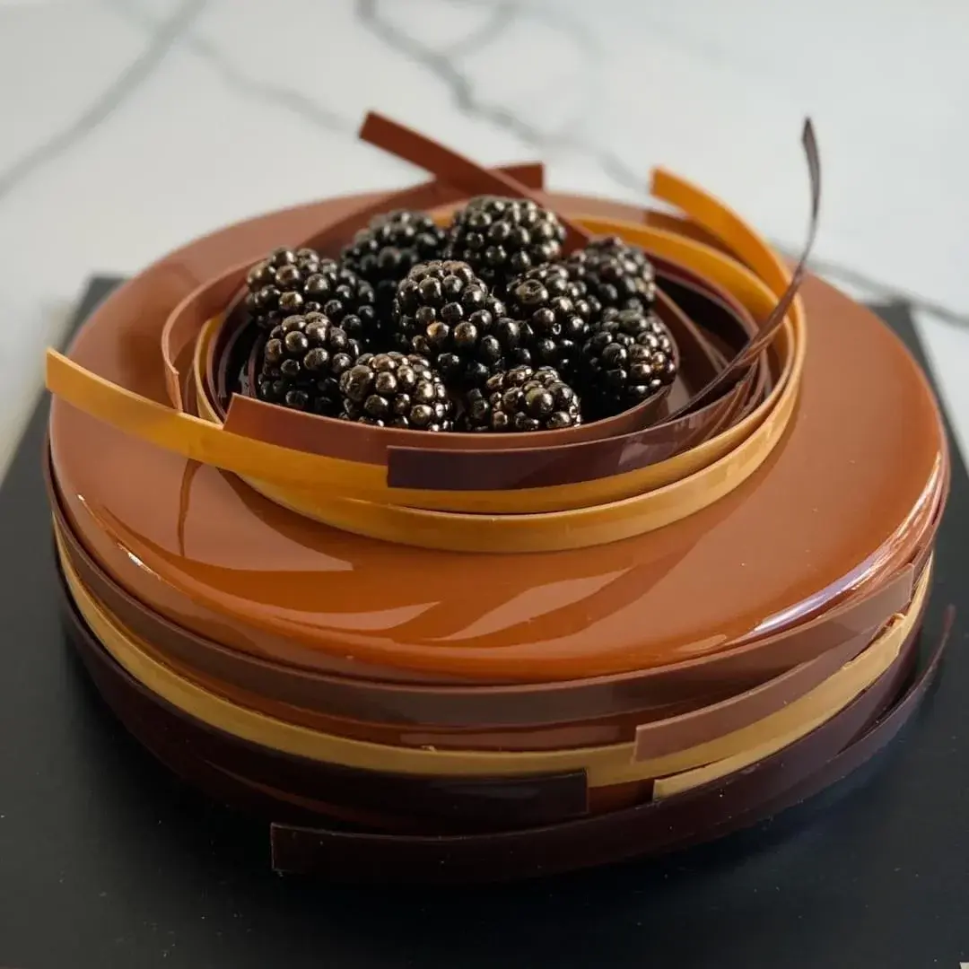 Tarta de Chocolate con Frutos del Bosque